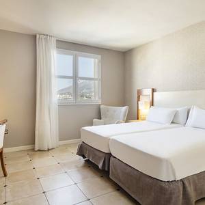 Chambre accessible Hotel ILUNION Fuengirola